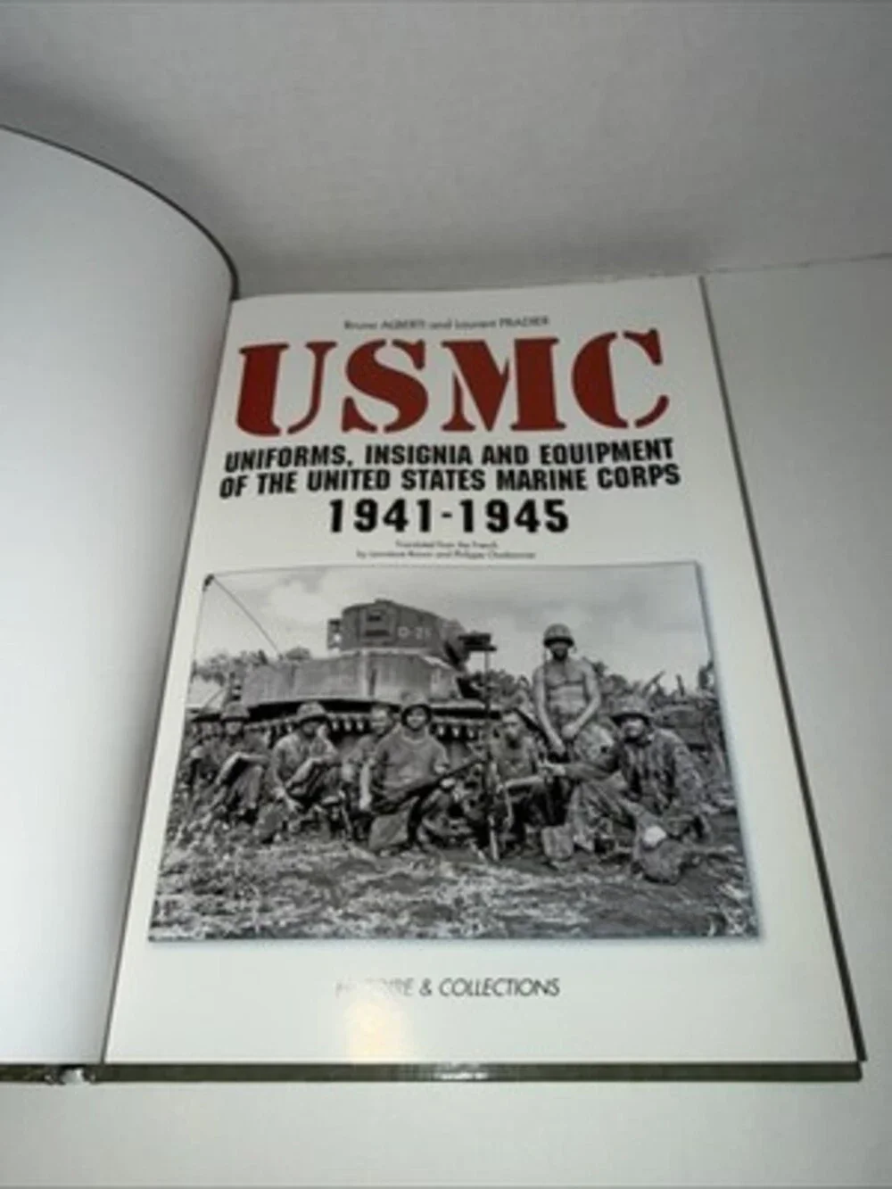 USMC Uniforms, Insignis and Equipment of the United States Marine Corps 41-45